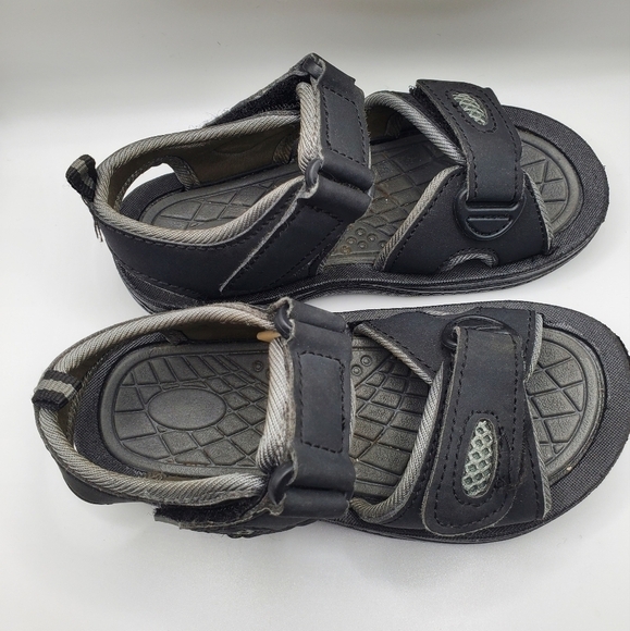 Boys little kids sandals size 9/10 - Picture 5 of 8